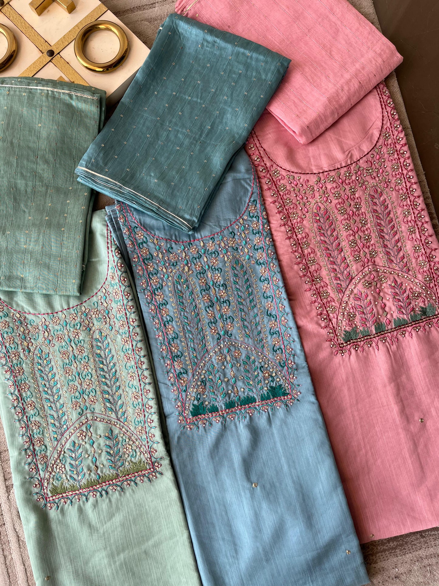 K-1714 UNSTITCHED SUIT