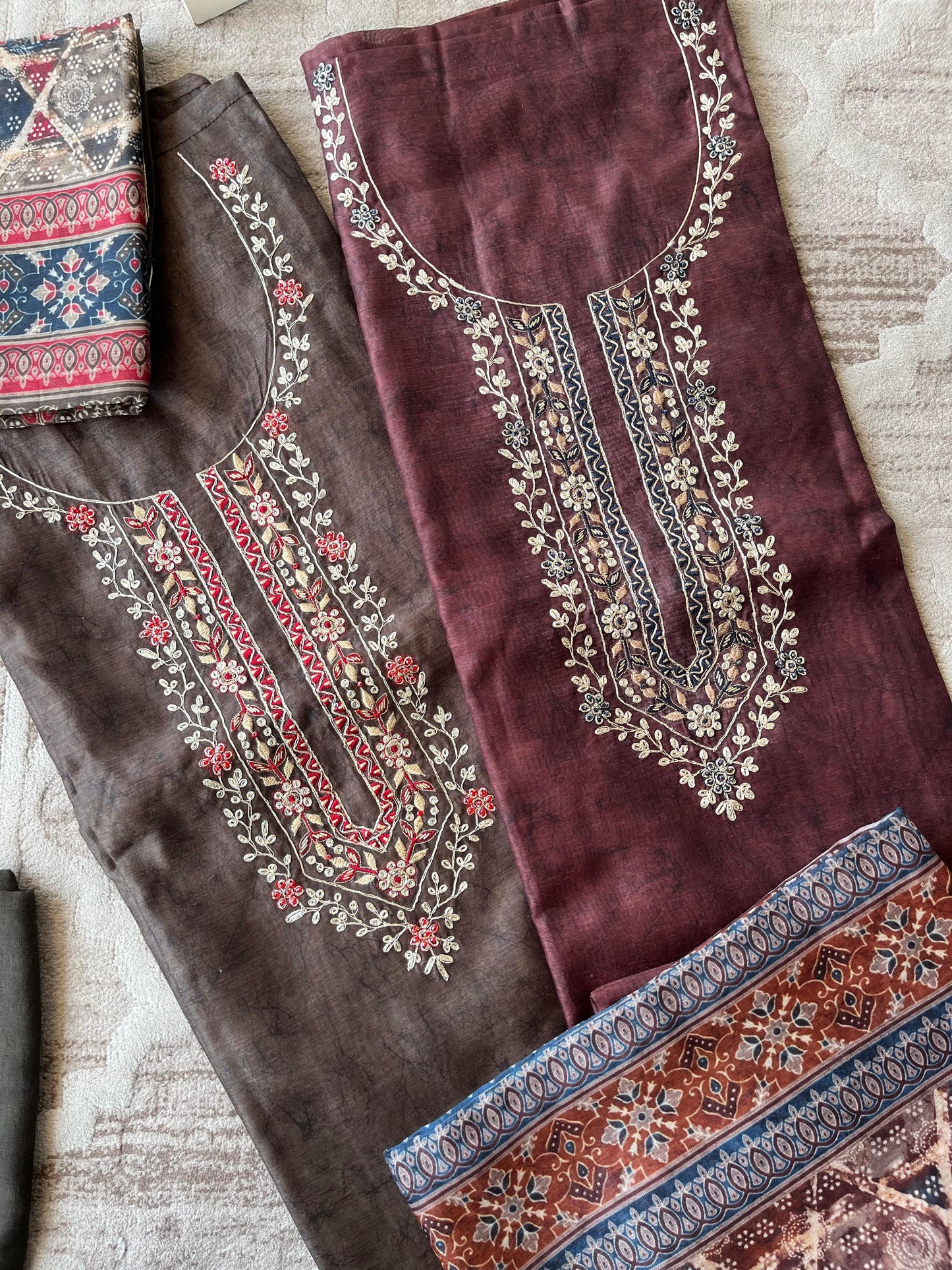 K-1867 UNSTITCHED SUIT