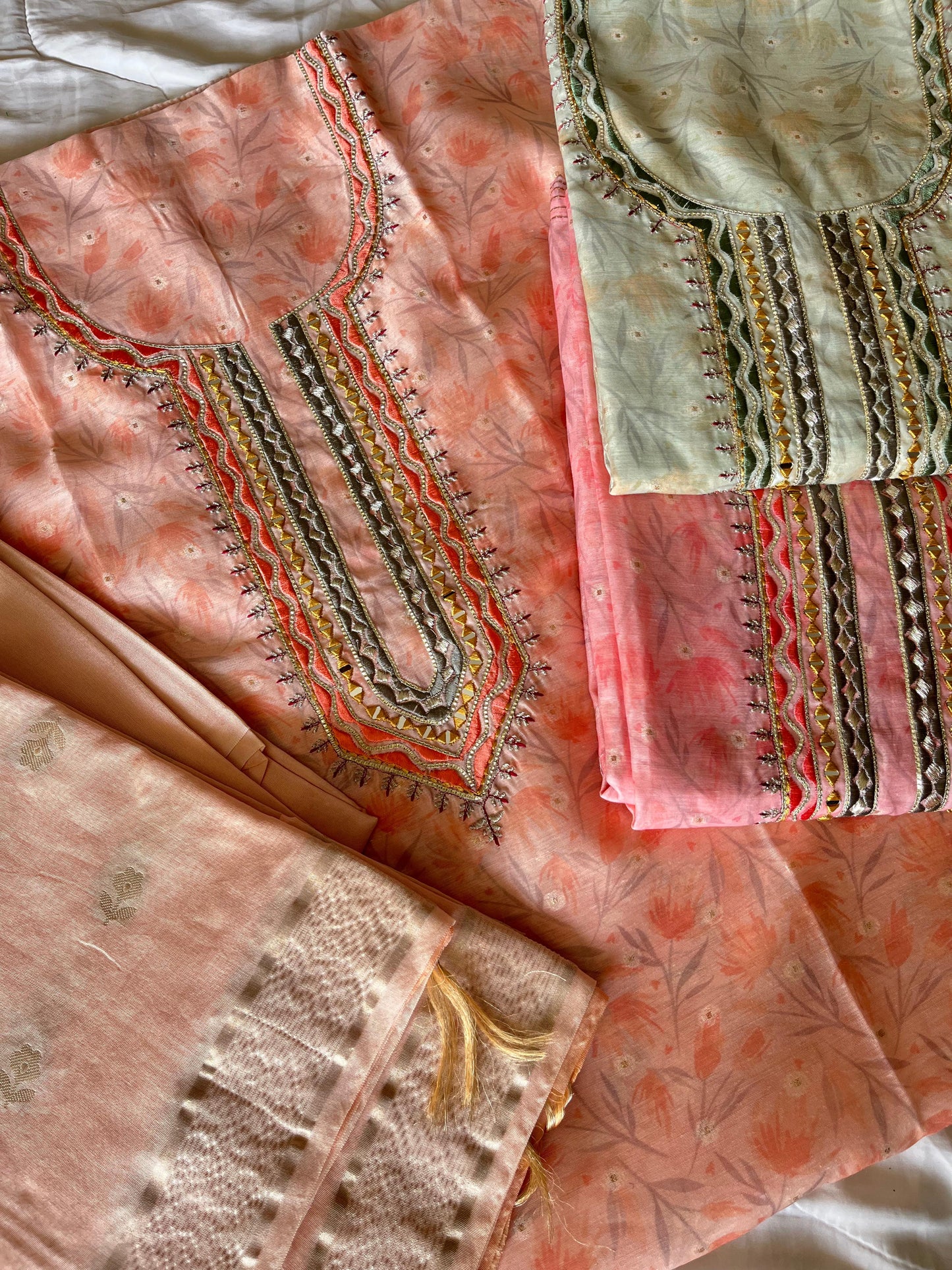 K-1994 UNSTITCHED SUIT