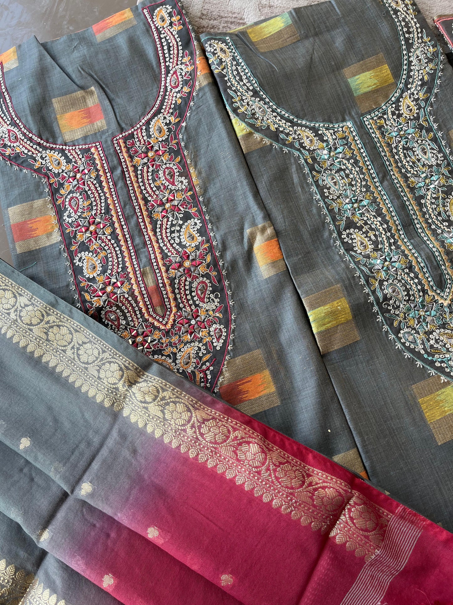 K-2341 UNSTITCHED SUIT