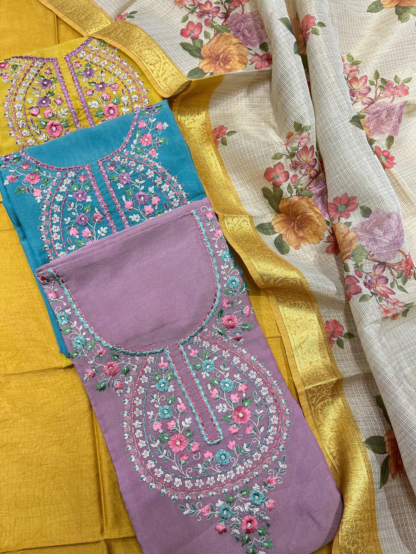 K-2603 UNSTITCHED SUIT