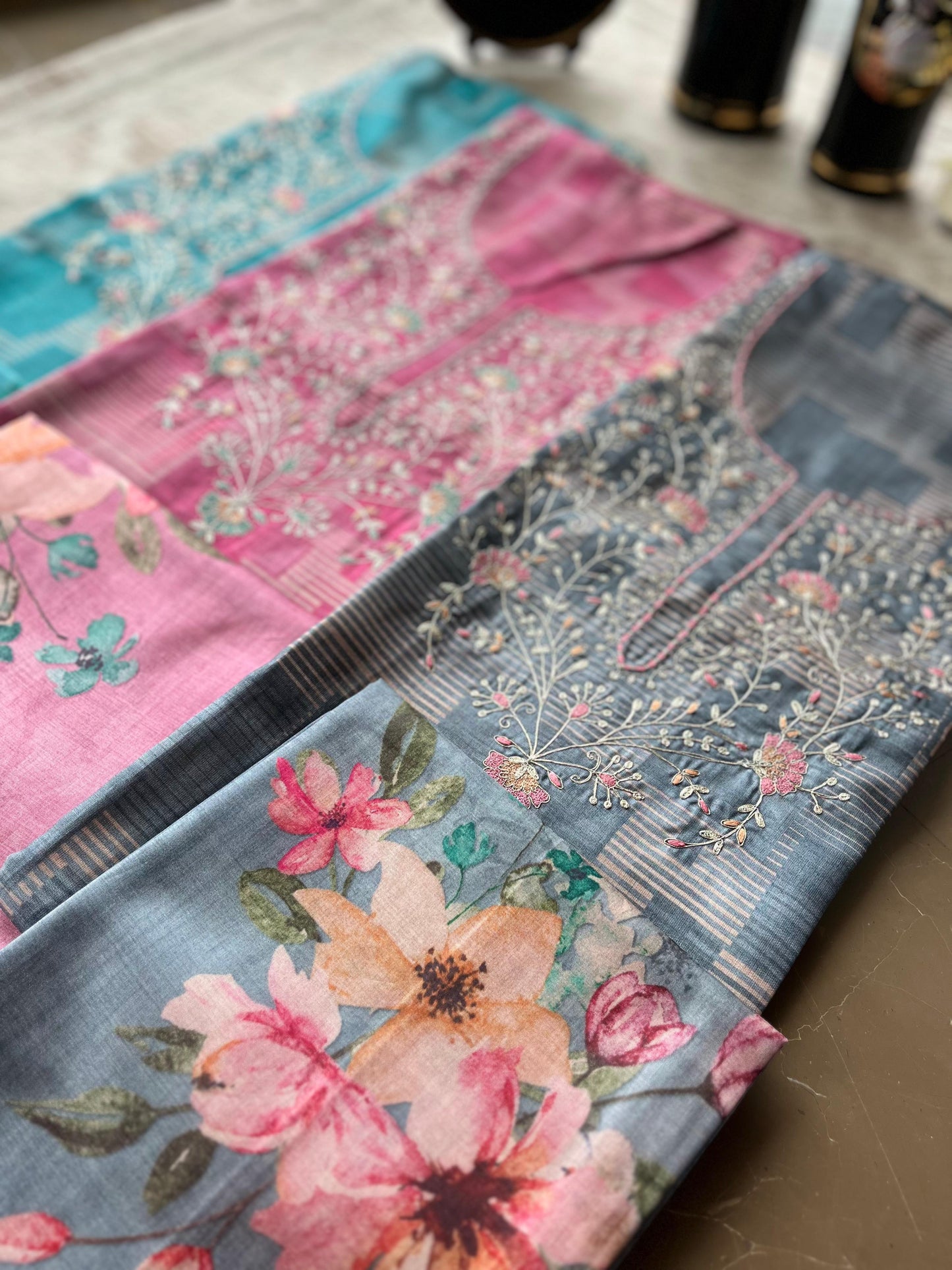 K2535 Unstitched Suit