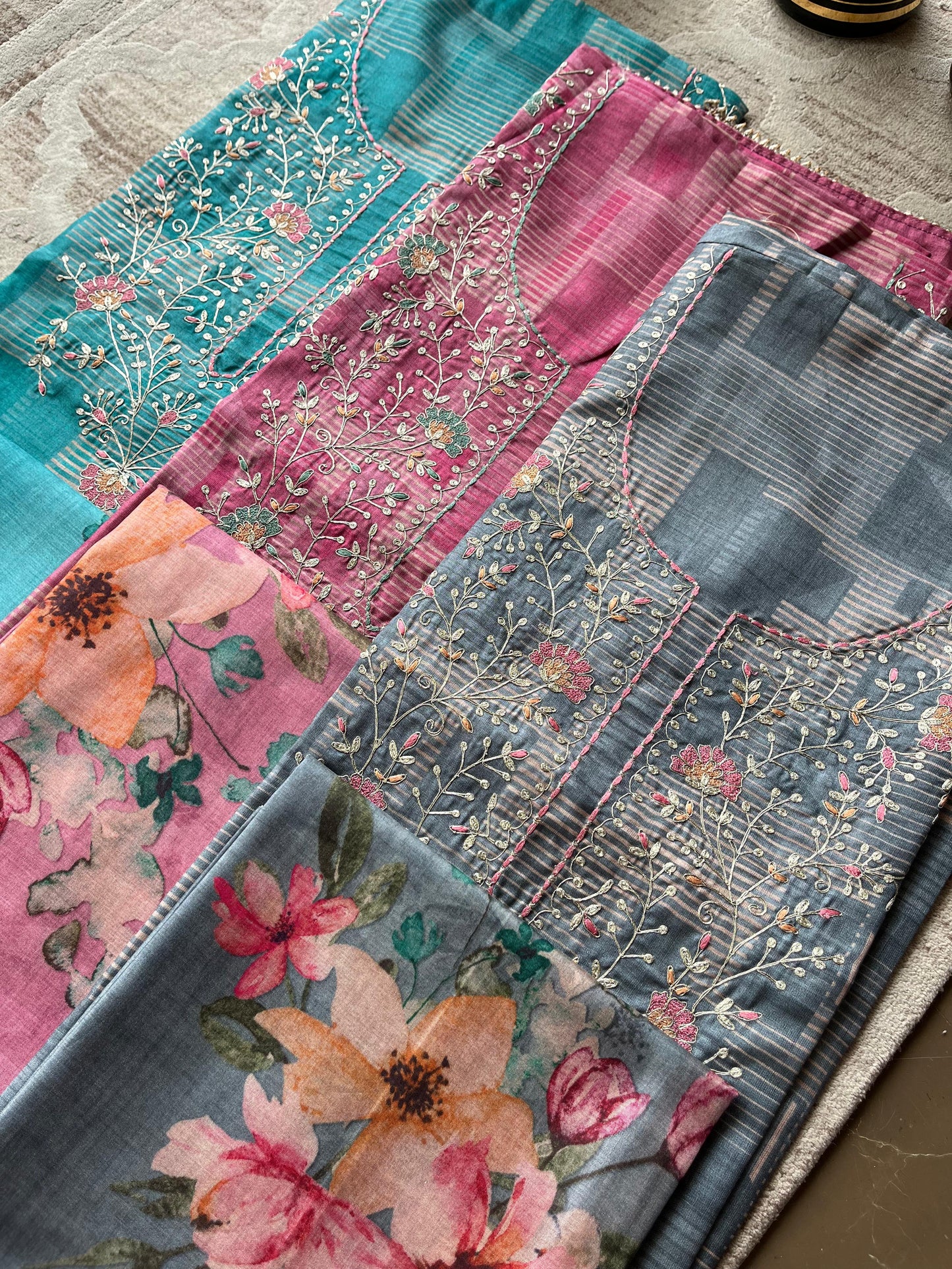 K2535 Unstitched Suit