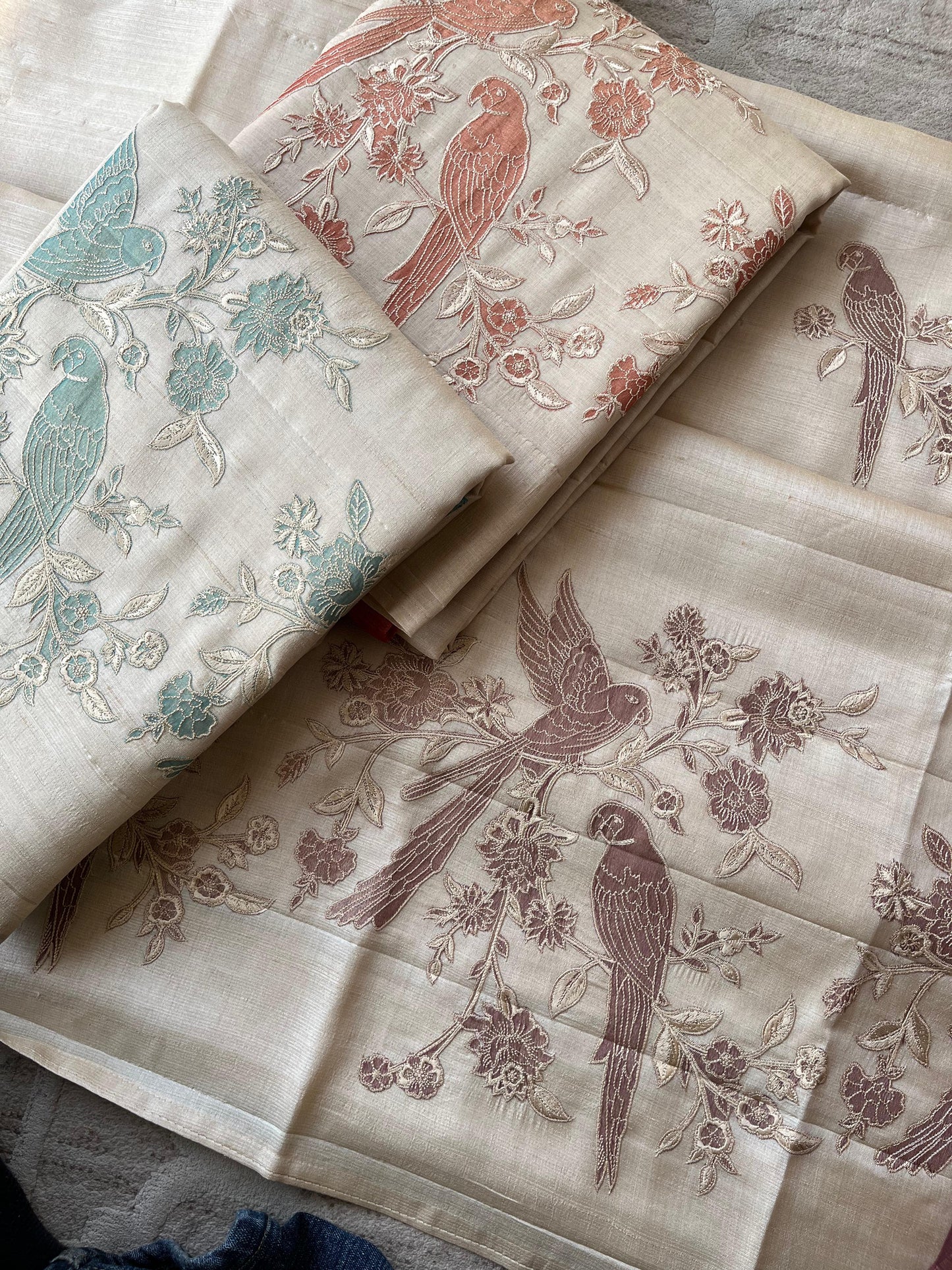 S1-TUSSAR SILK UNSTITCHED SUIT